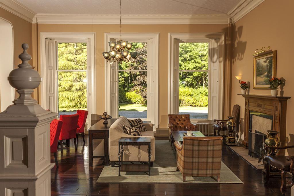 Craigsanquhar House 호텔 Logie  외부 사진